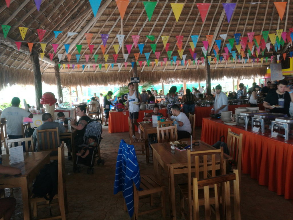 Isla mujeres Ice Bar