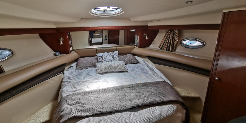 Cancun yacht club Meridian boat